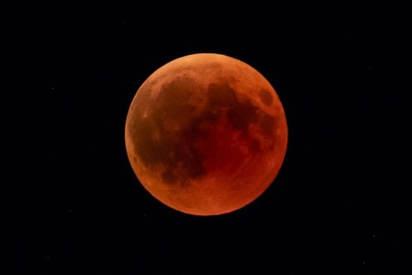 blood-moon-3573267_1920-Edited