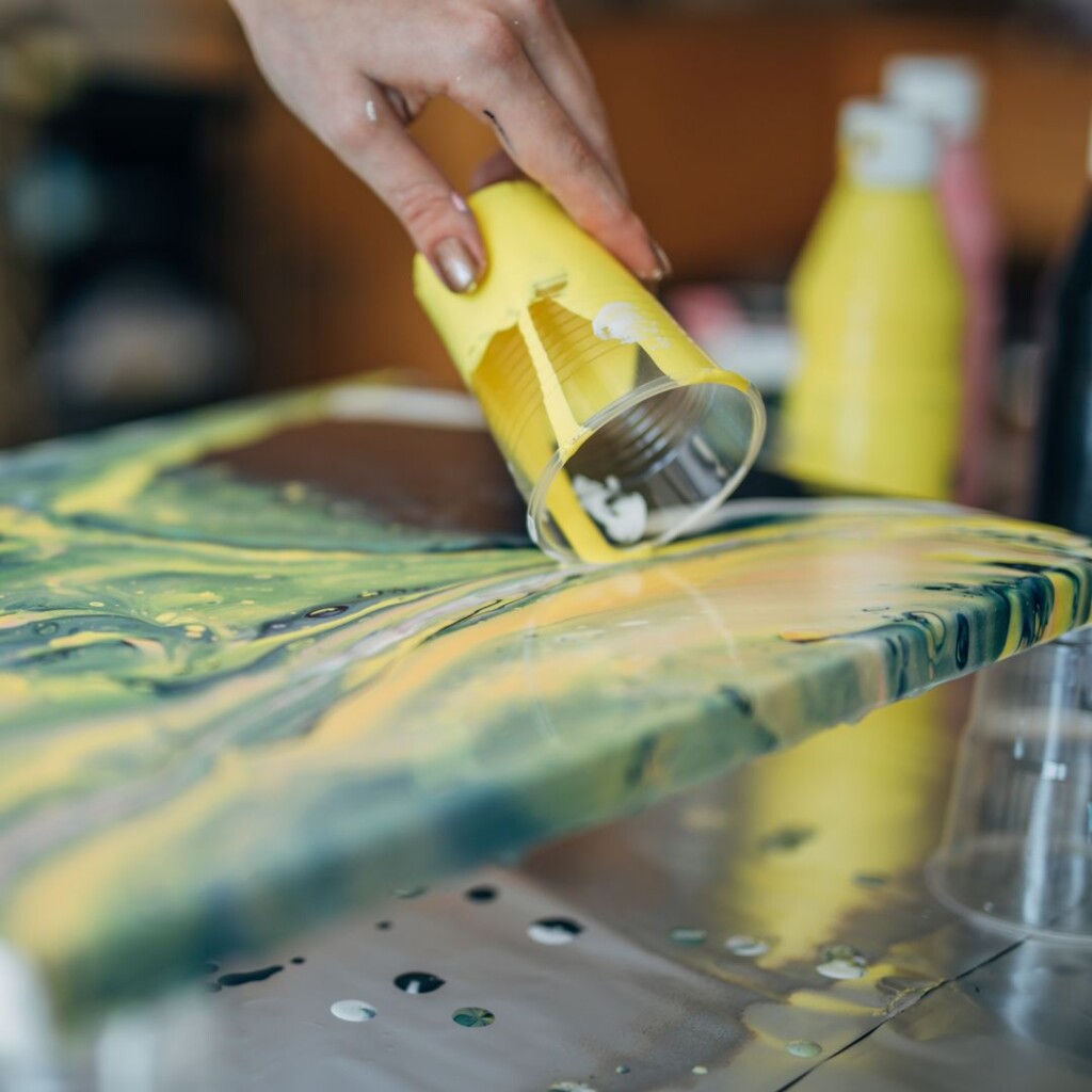 Art techniques online course with NEC