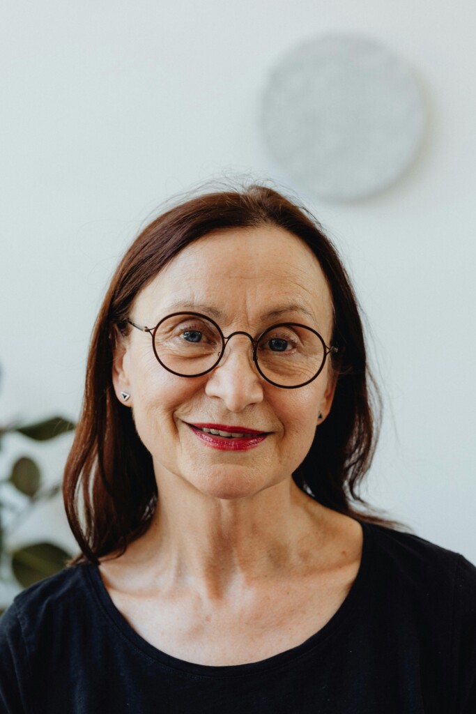 female tutor with glasses