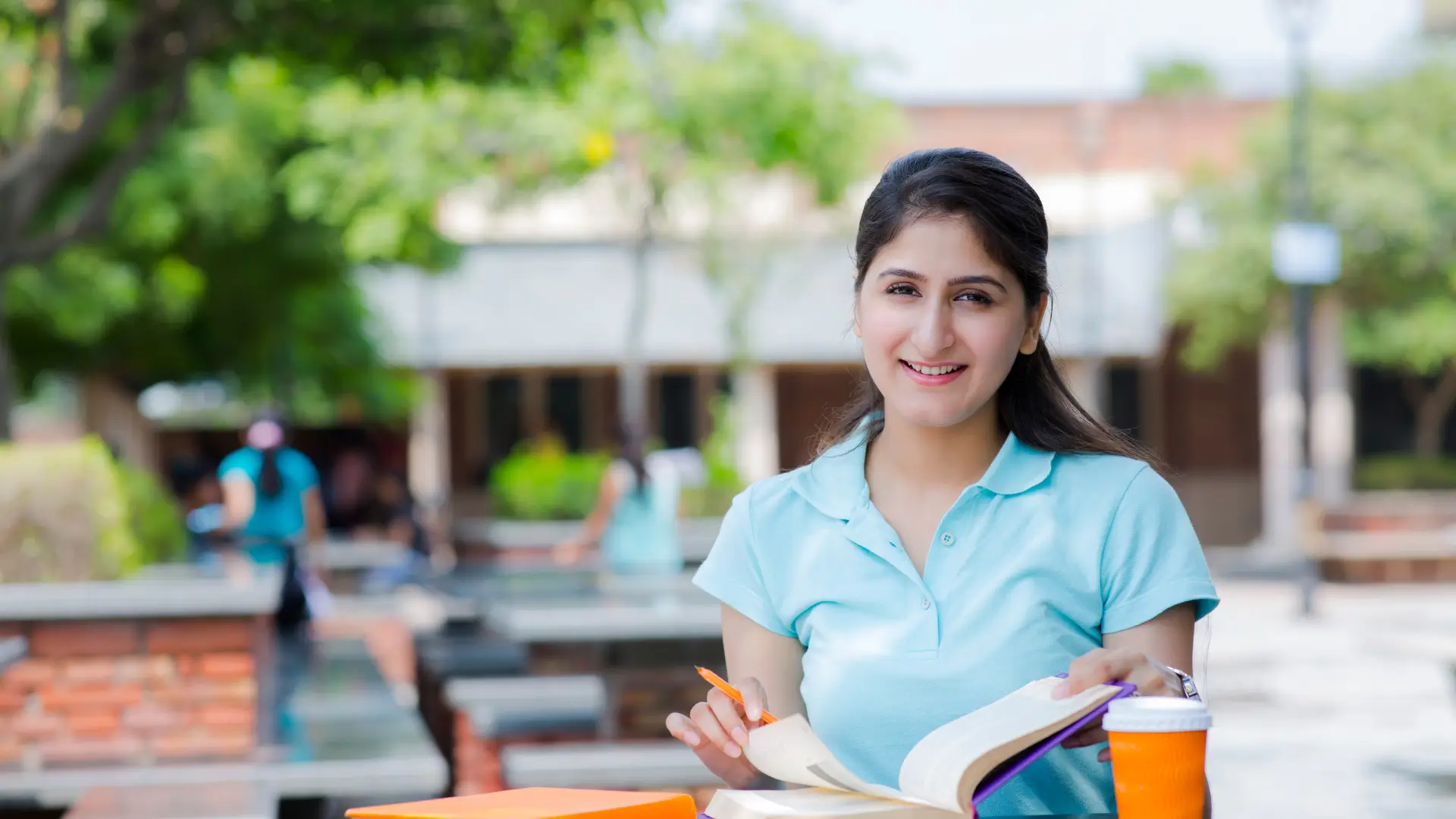 Melody switched from the International Baccalaureate Diploma Programme (IBDP) to online A levels with NEC after a major life change threatened to delay her plans for university. Studying for A levels in Biology, Psychology and English Language, she found the structure, flexibility and tutor support she needed to achieve strong results and keep moving towards her goal of studying Law at university.